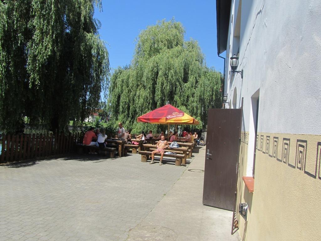 Hotel Pod Skalou Pisek  Exterior photo